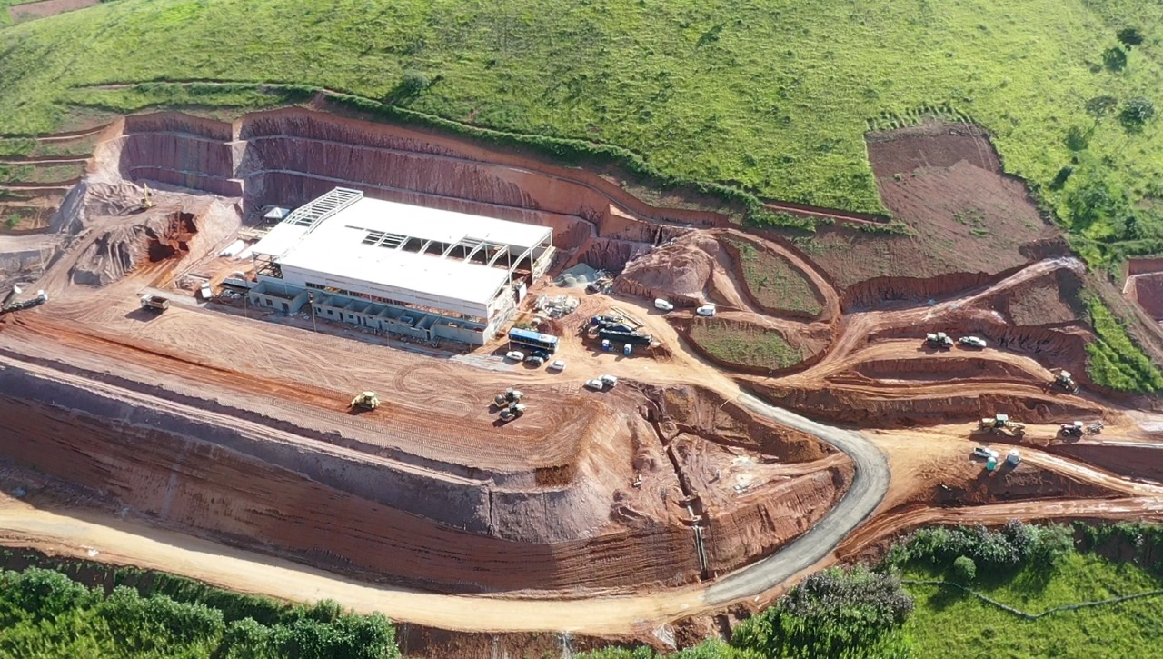 Fábrica Paraibuna Mac Jee - Indústria de defesa brasileira